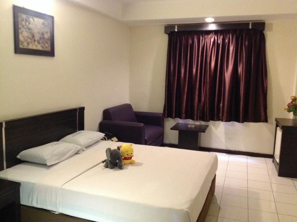 Lai Lai Mutiara Hotel Batam Екстериор снимка